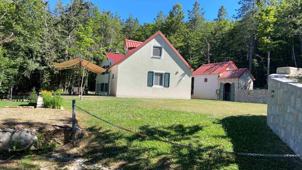 Mountain House Ivanova Korita Cetinje Exteriör bild